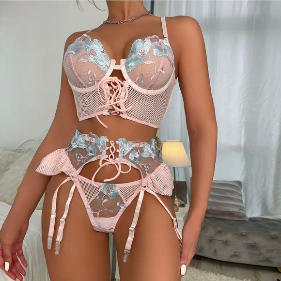 Women Garter Lingerie Sexy Sheer Bra With Embroidery Floral 4 Piece Lingerie Set - Picture 5 of 11